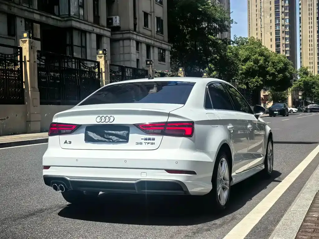 Audi A3 2021 из CN, фото 3