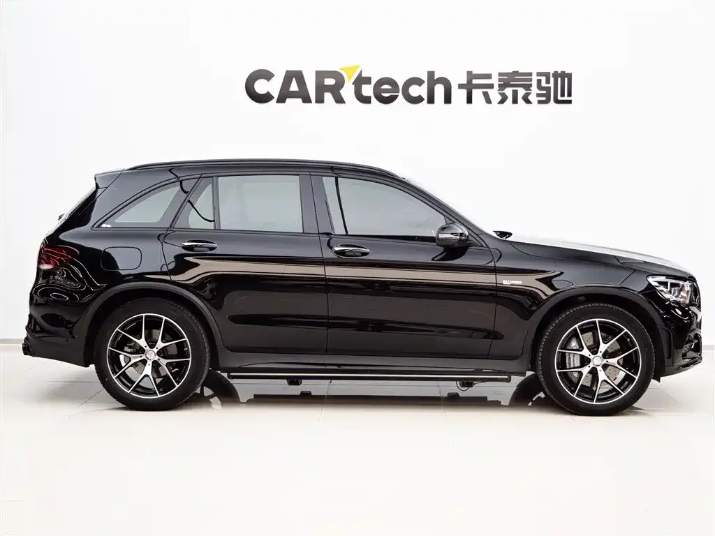 Mercedes-Benz GLC AMG 2023 из CN, фото 2