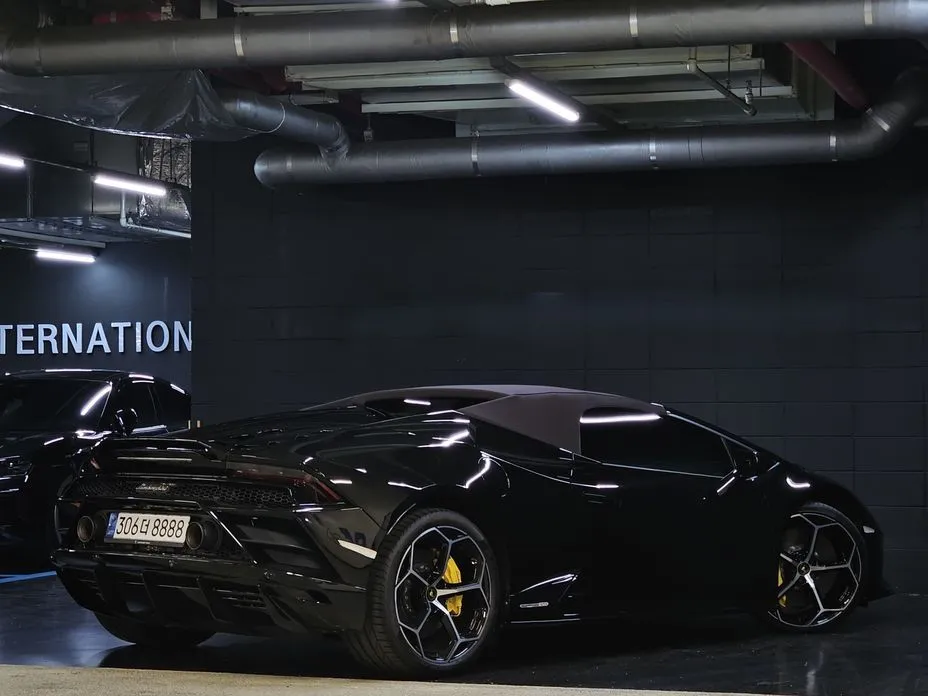 Lamborghini Huracan 2021 из KR, фото 3