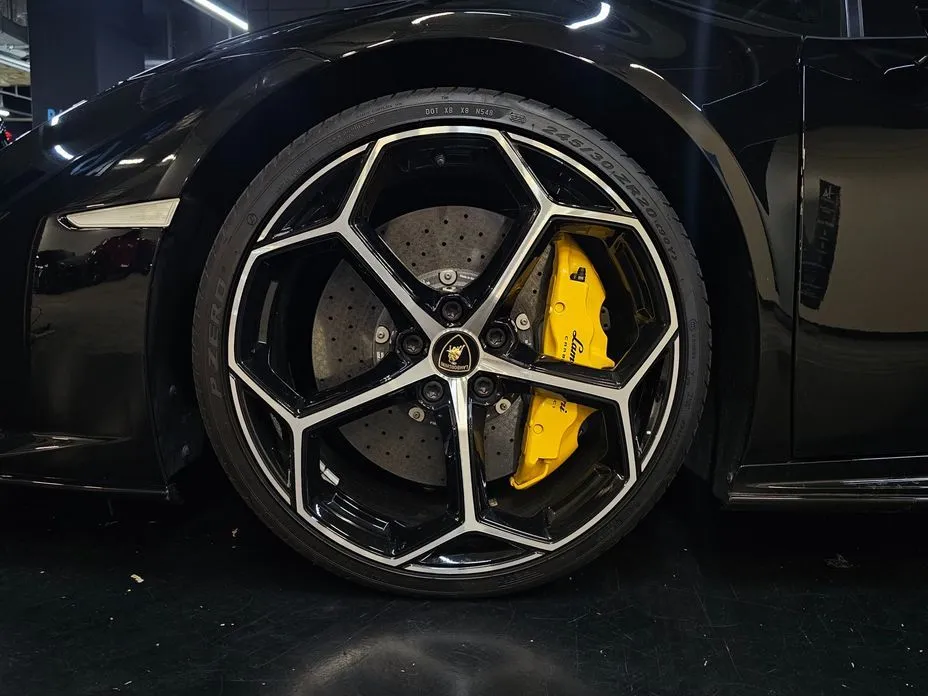 Lamborghini Huracan 2021 из KR, фото 2