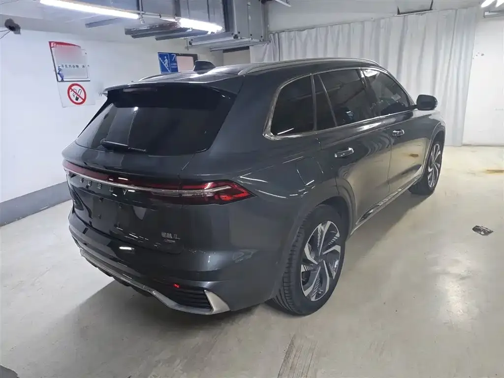 Geely Xingyue L — фото 4