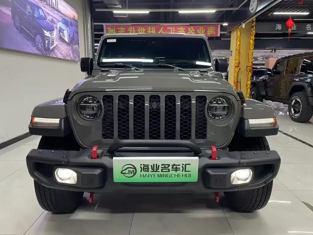 Jeep Wrangler PHEV 2023 из CN, фото 2