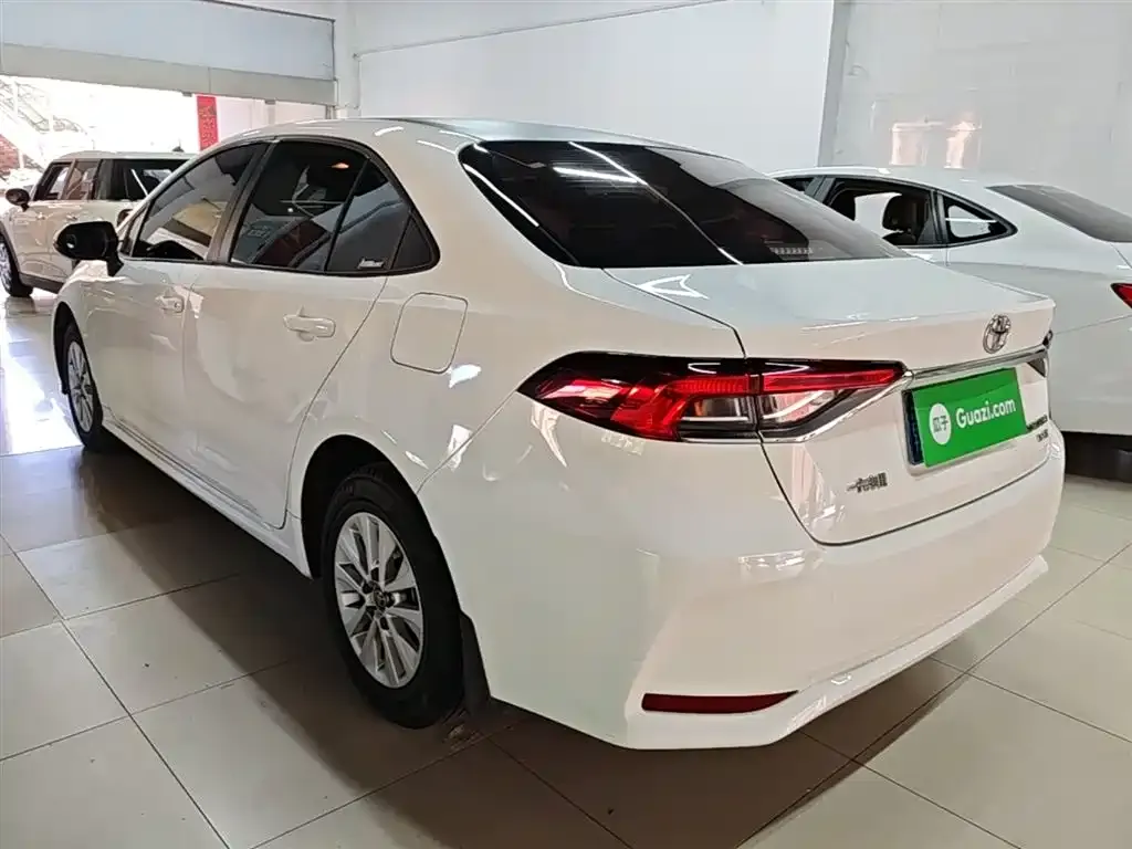 Toyota Corolla 2022 из CN, фото 4