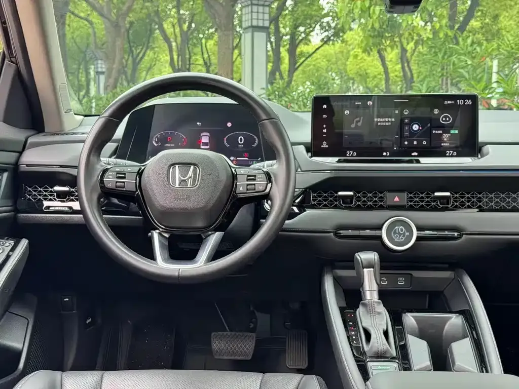 Honda Accord — фото 4