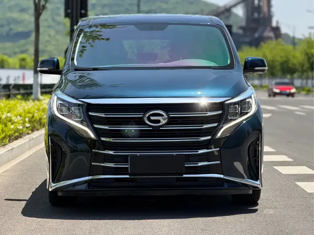 GAC Motor Trumpchi M8 — фото 10
