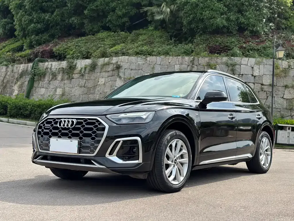Audi Q5L 2022 из CN, фото 1