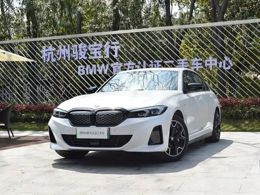 BMW i3 — фото 1