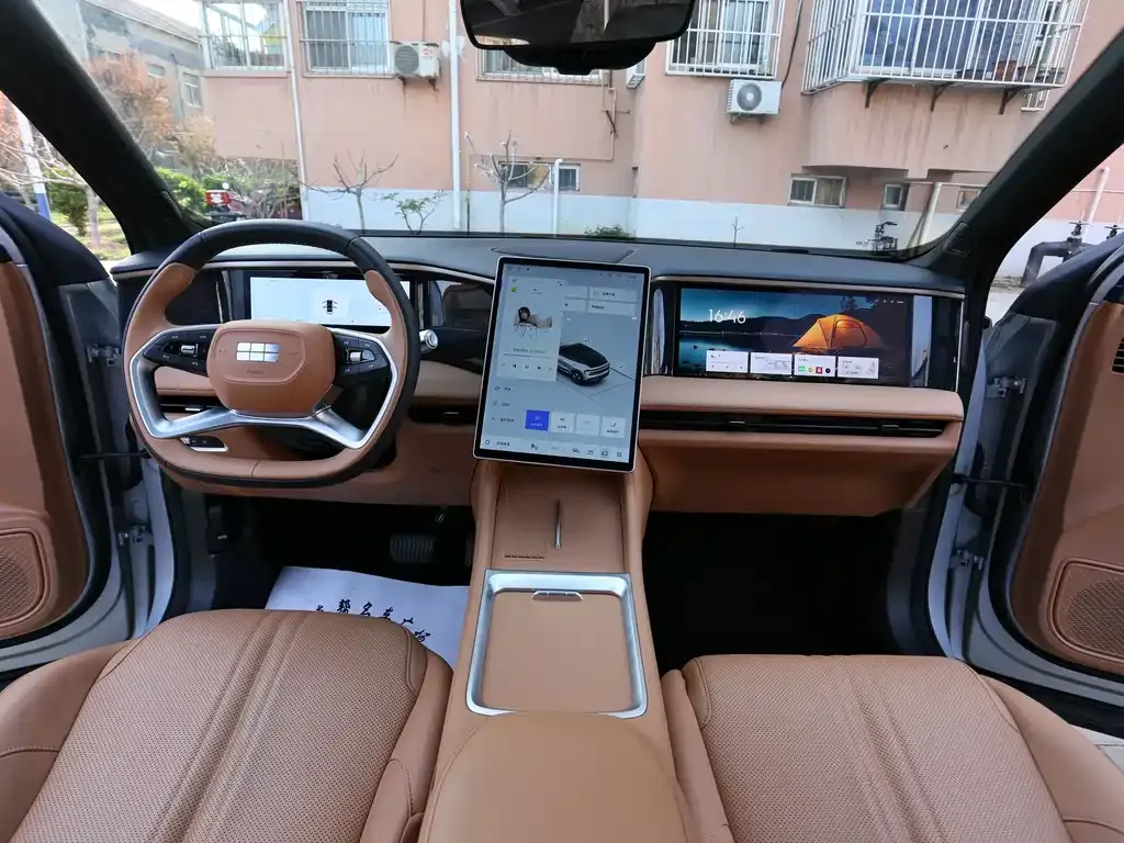 Geely Galaxy L7 — фото 9