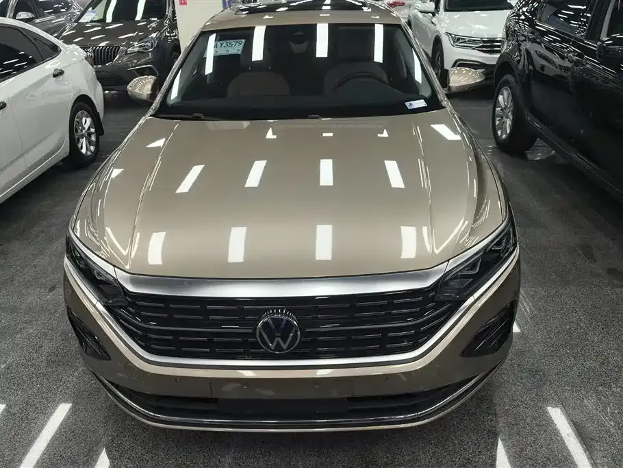 Volkswagen Passat — фото 5