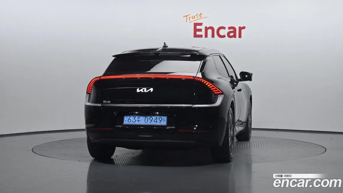 Kia EV6 — фото 2