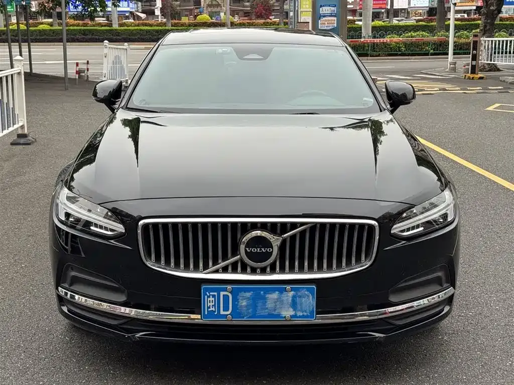 Volvo S90 — фото 6