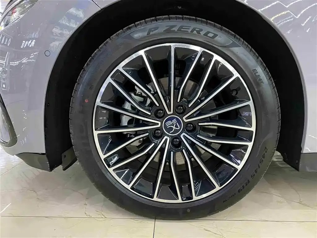 BYD Han 2025 из CN, фото 8