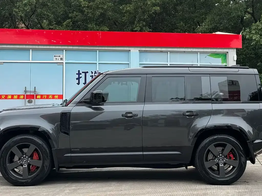 Land Rover Defender — фото 4