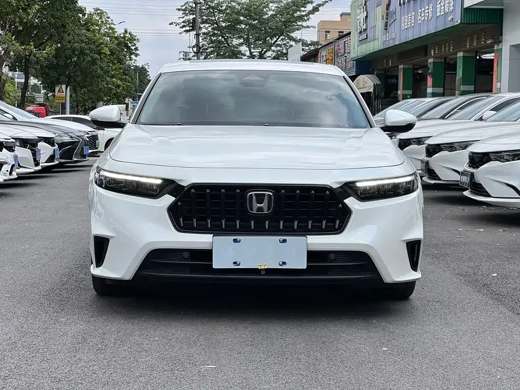 Honda Inspire 2024 из CN, фото 7