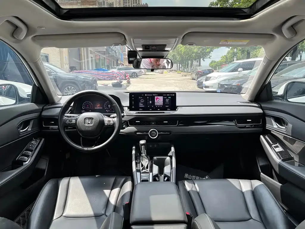 Honda Inspire 2024 из CN, фото 6