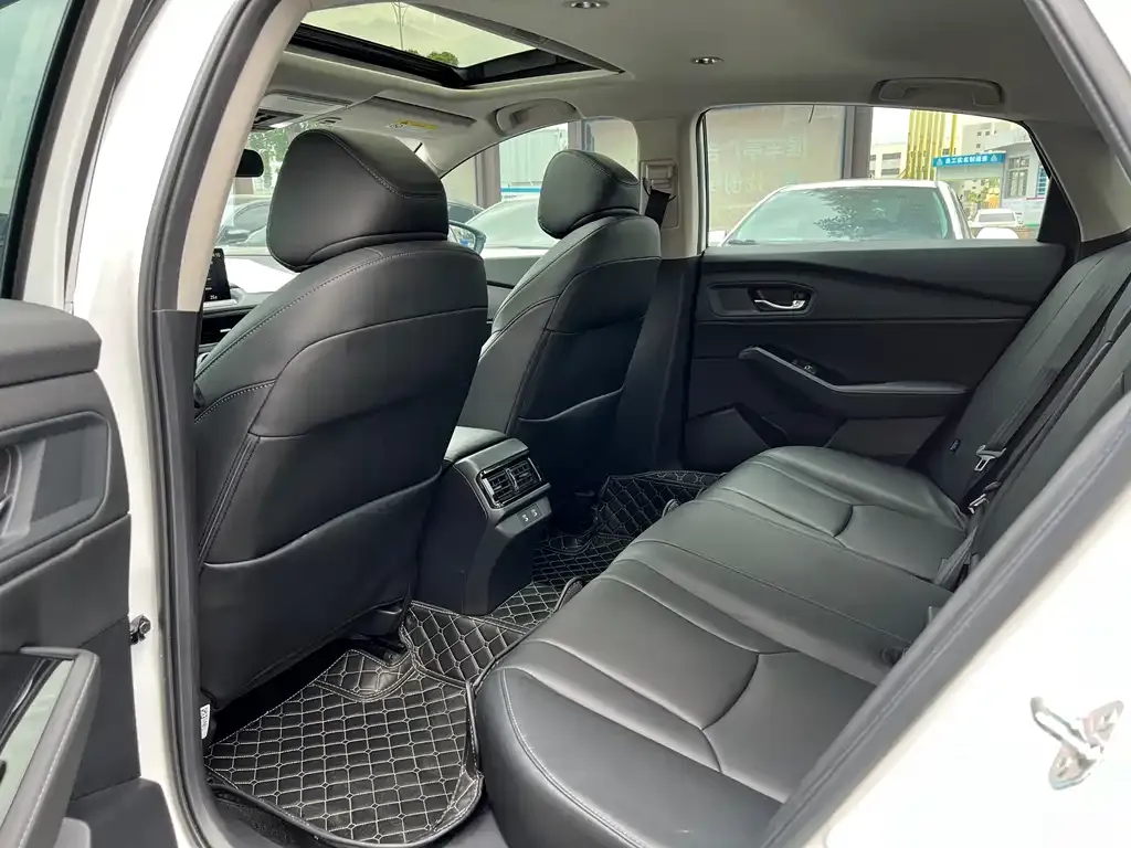 Honda Inspire 2024 из CN, фото 2