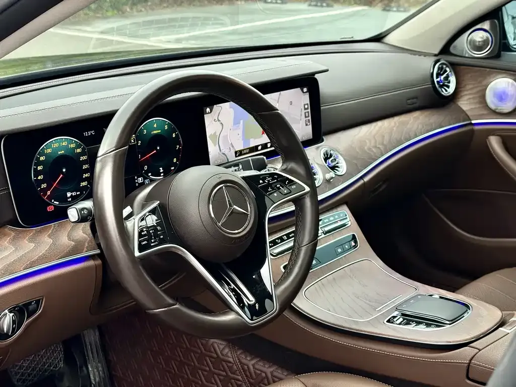Mercedes-Benz E-Class 2023 из CN, фото 7