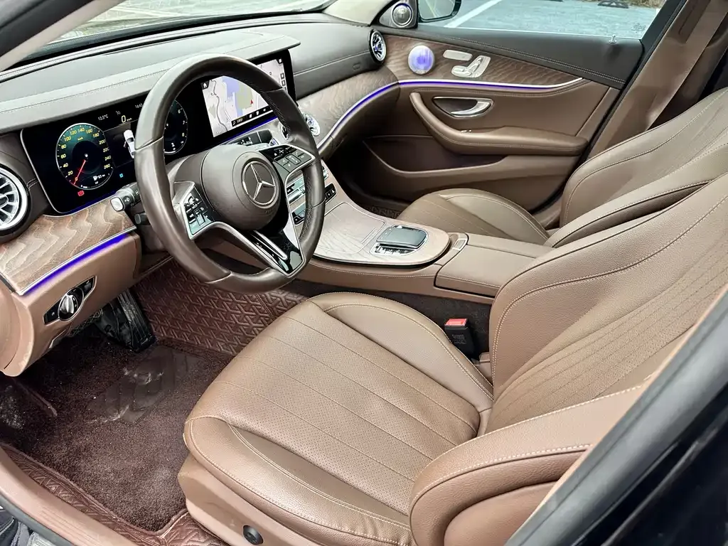 Mercedes-Benz E-Class 2023 из CN, фото 2