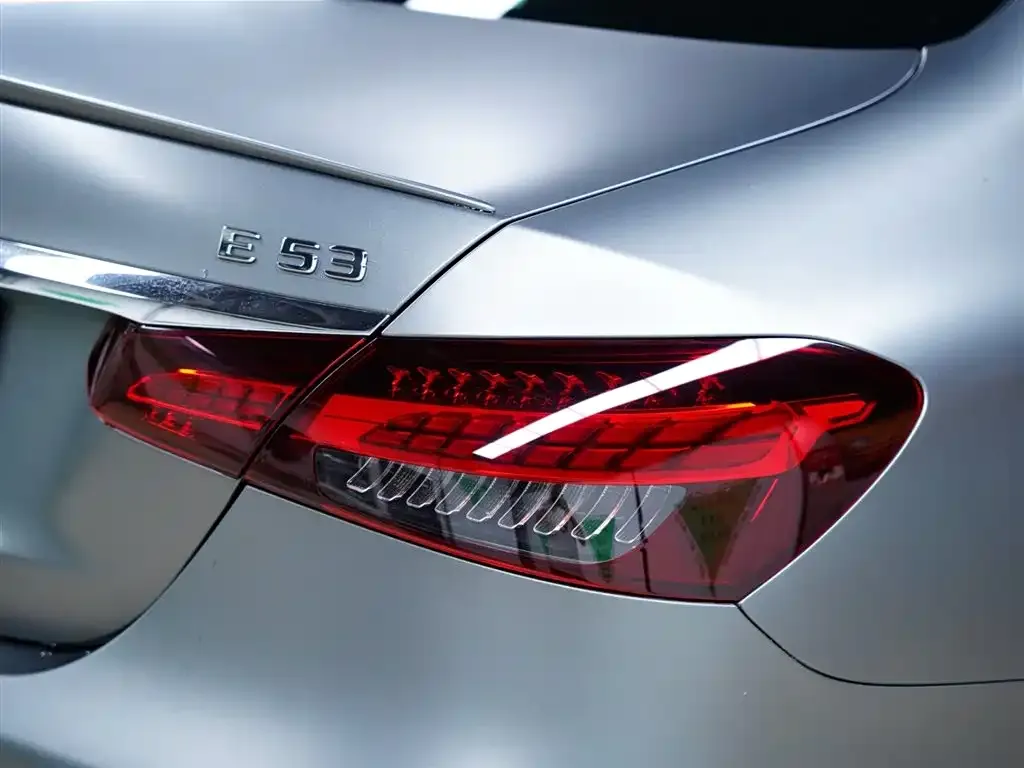 Mercedes-Benz E-Class AMG — фото 4