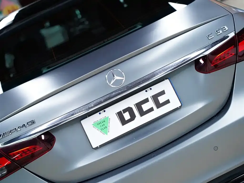 Mercedes-Benz E-Class AMG — фото 10