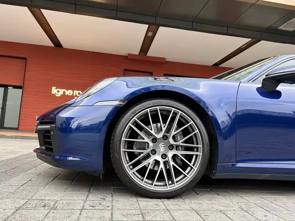 Porsche 911 — фото 7