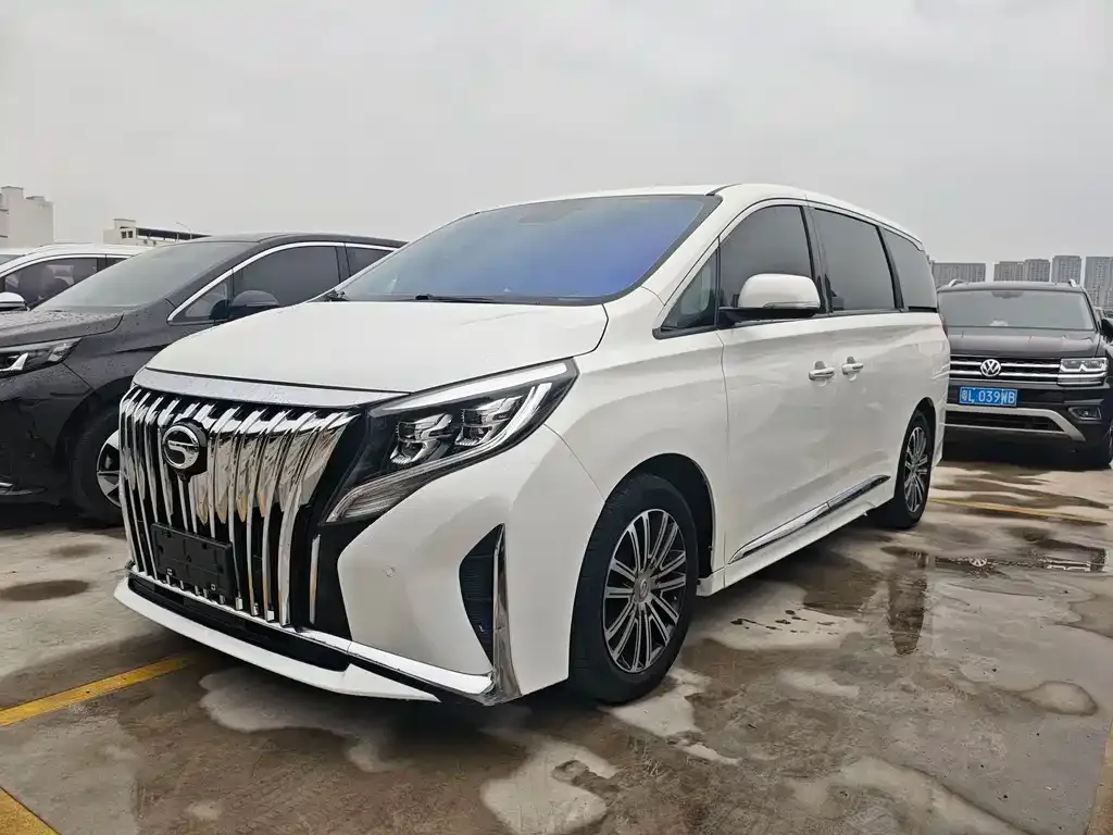 GAC Motor Trumpchi M8 — фото 1