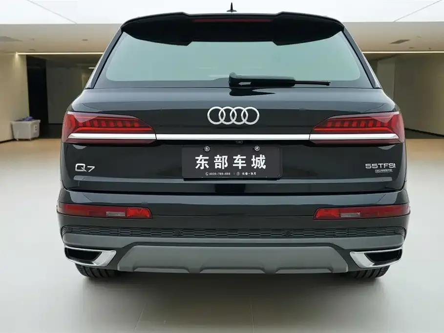 Audi Q7 — фото 2
