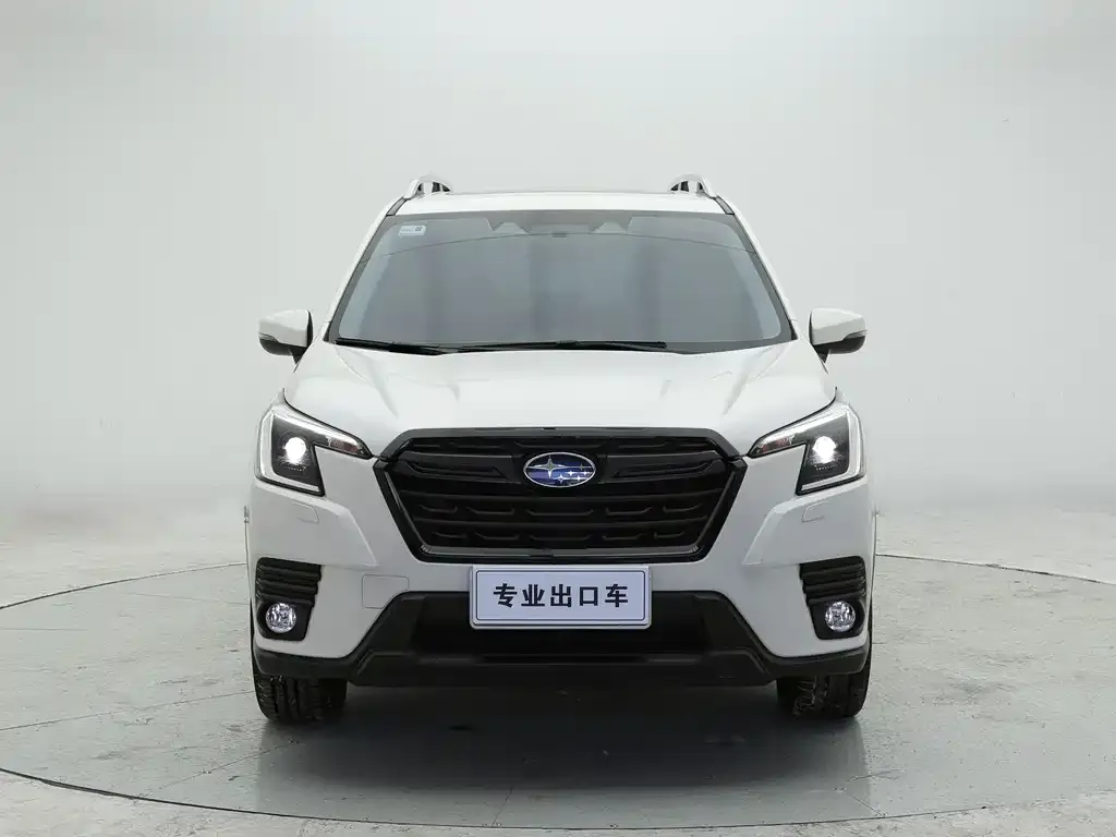 Subaru Forester — фото 2