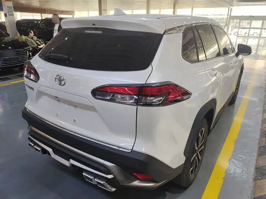 Toyota Frontlander 2022 из CN, фото 9