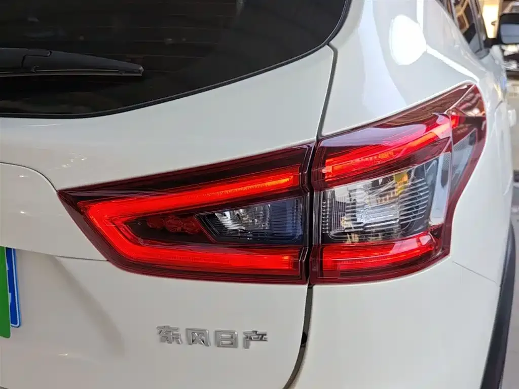 Nissan Qashqai — фото 5