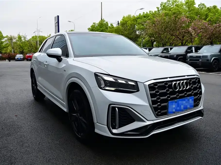 Audi Q2L 2022 из CN, фото 10