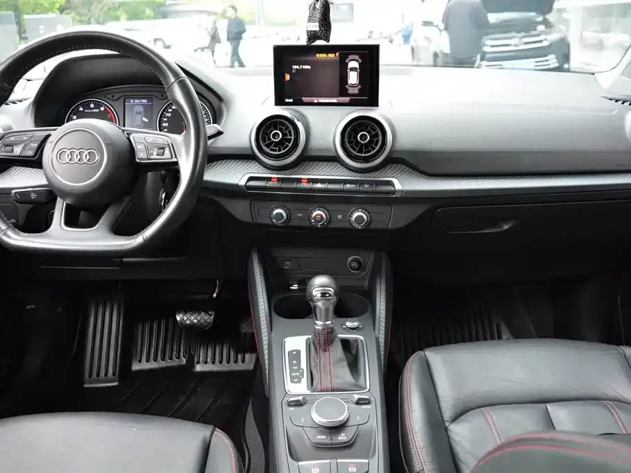 Audi Q2L 2022 из CN, фото 7