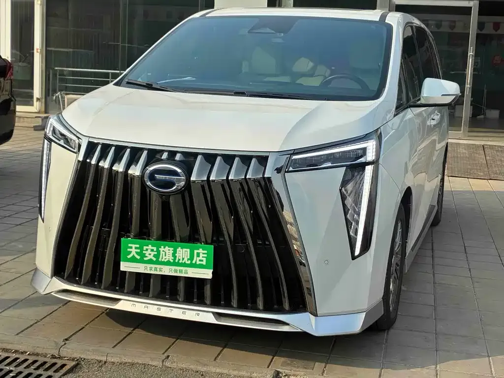 GAC Motor Trumpchi M8 — фото 1