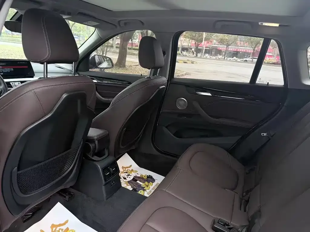 BMW X1 2023 из CN, фото 2