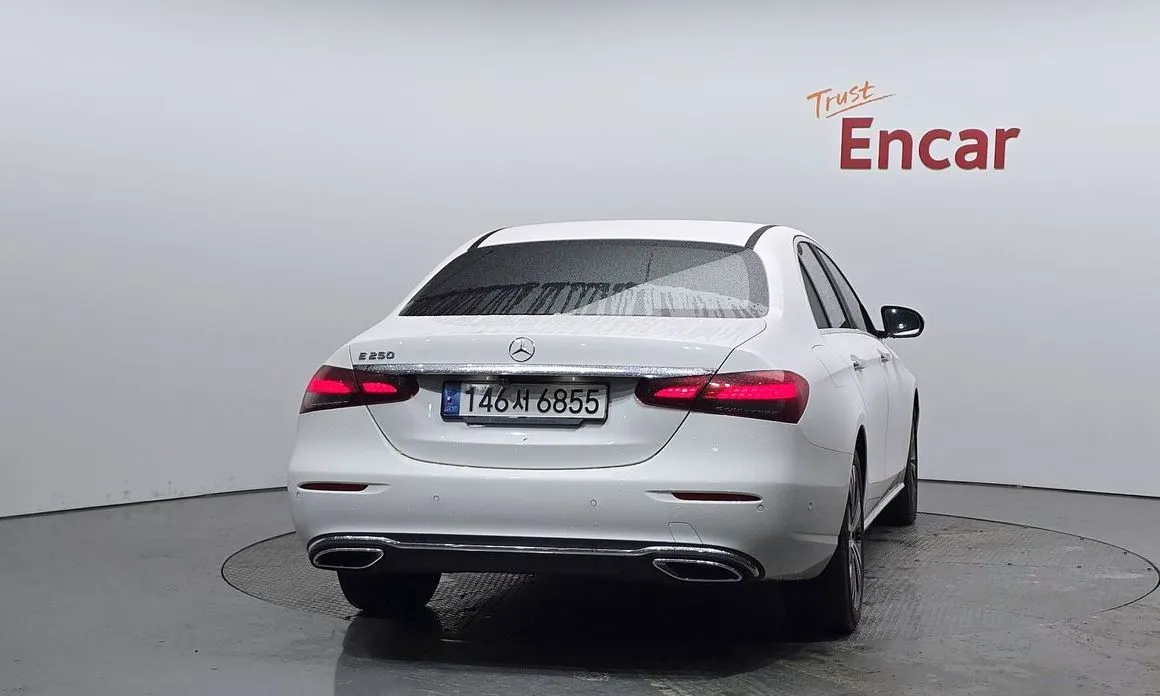 Mercedes-Benz E-Class 2021 из KR, фото 4