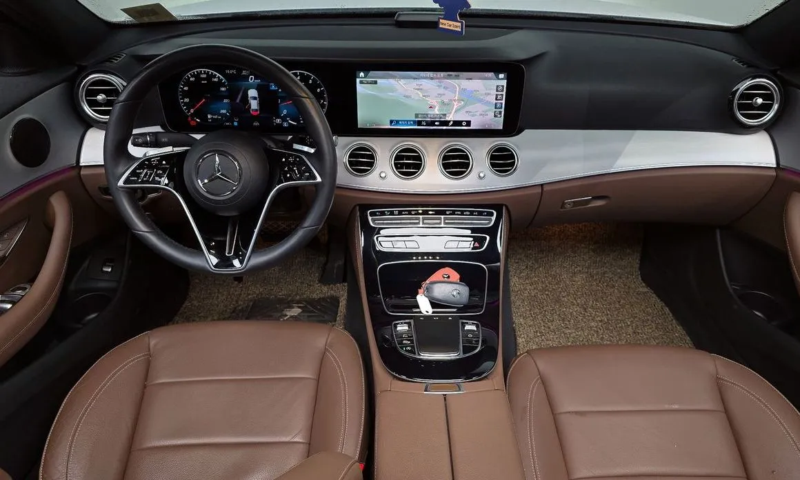 Mercedes-Benz E-Class 2021 из KR, фото 10