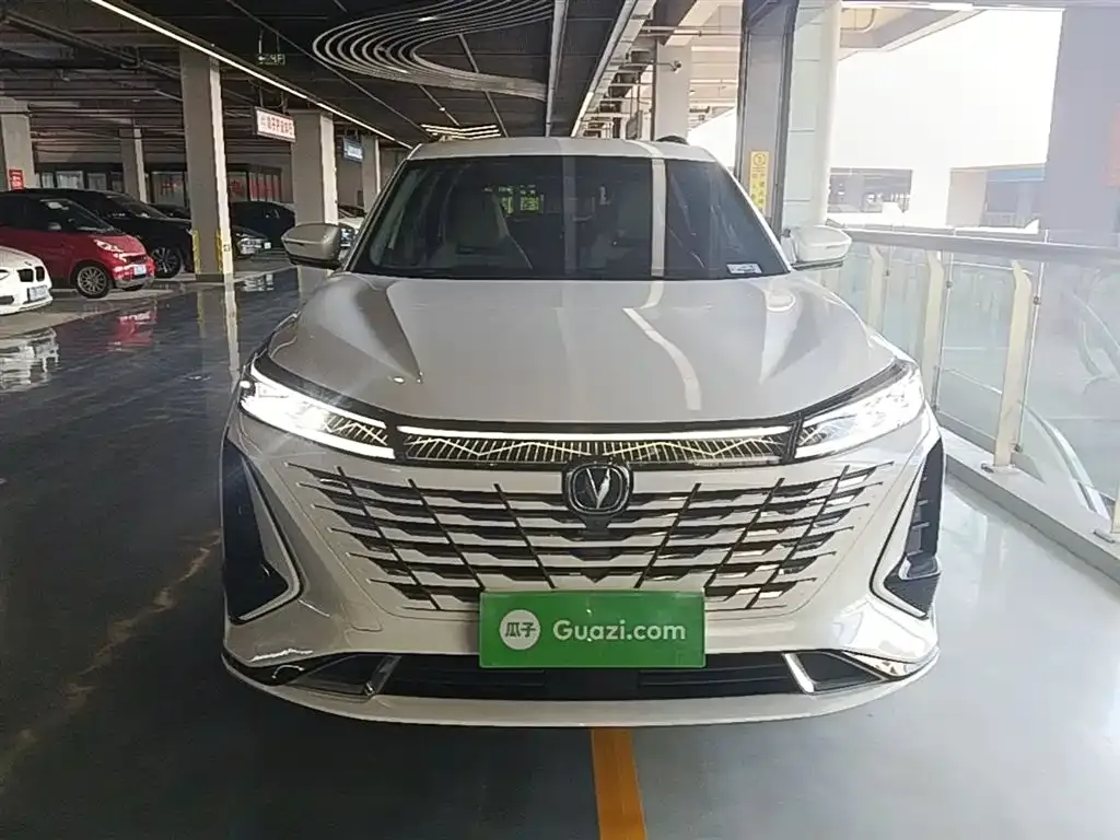 Changan CS75PLUS — фото 4