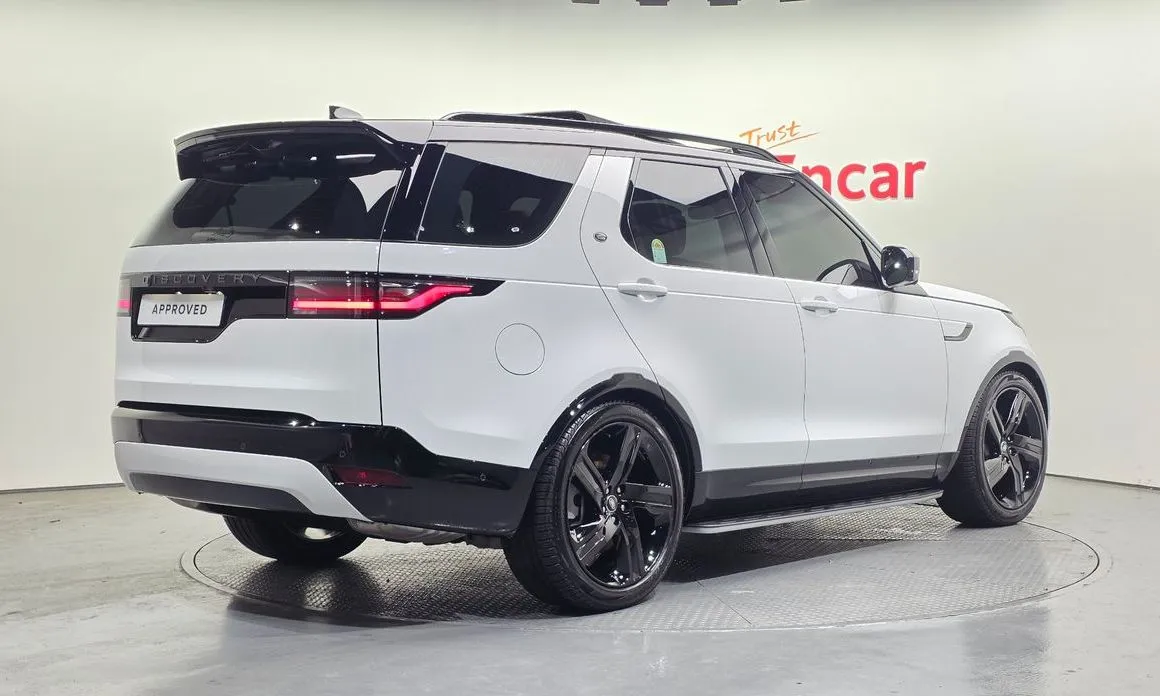 Land Rover Discovery 2025 из KR, фото 4