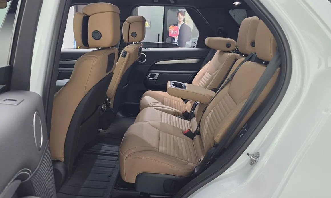 Land Rover Discovery 2025 из KR, фото 9