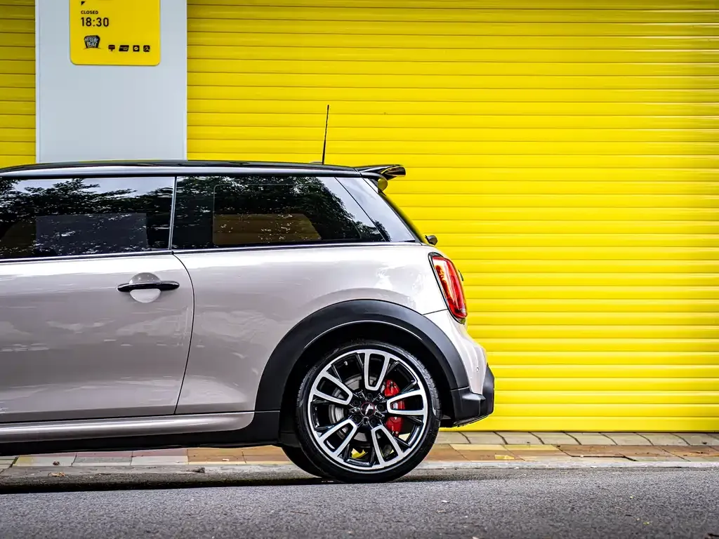 MINI Cooper (3-door) — фото 4