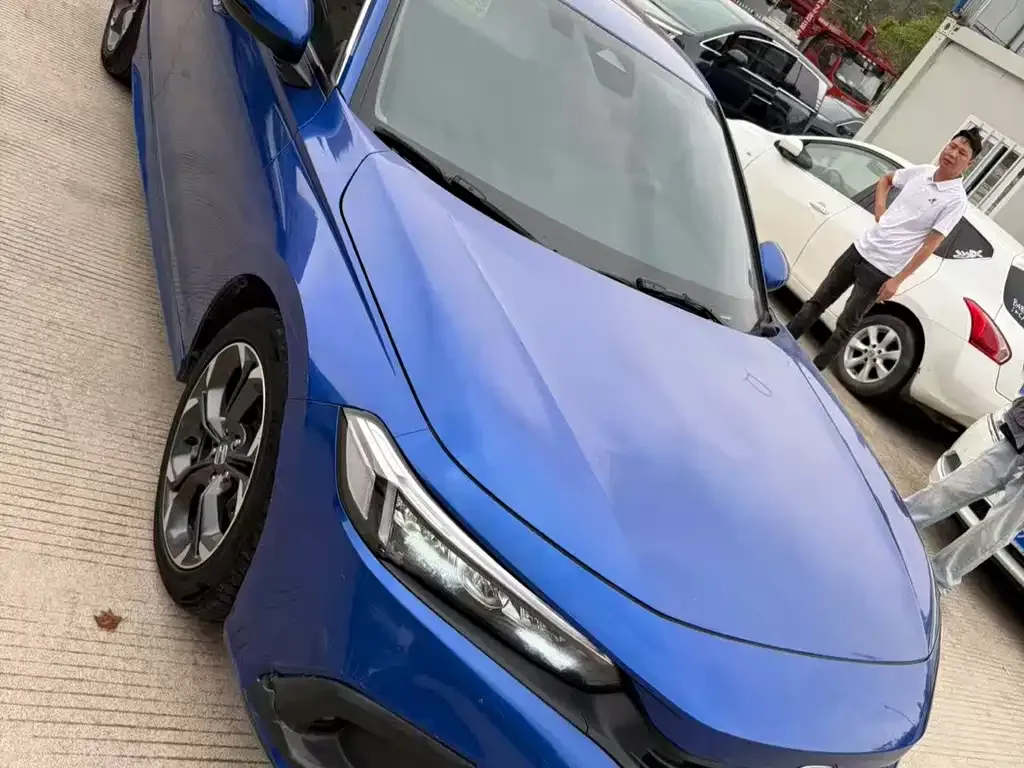 Honda Civic — фото 4