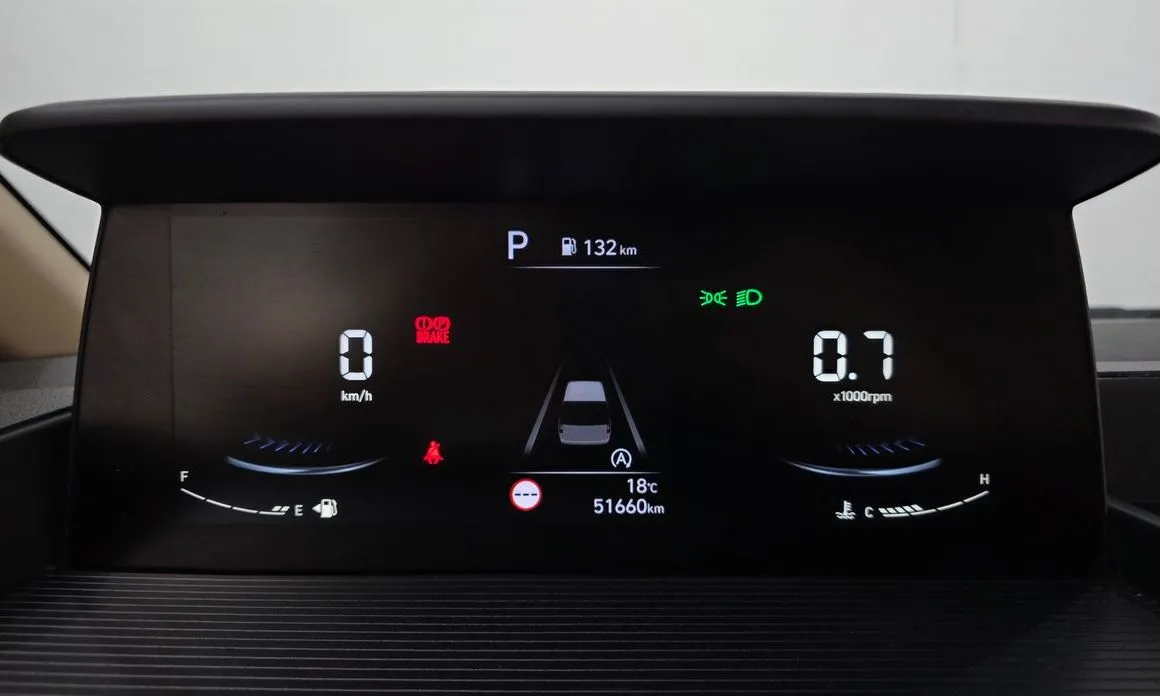 Hyundai Staria — фото 2