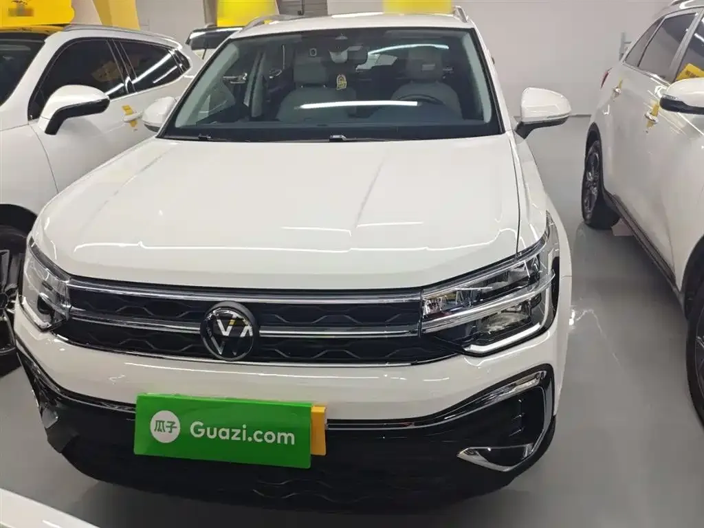 Volkswagen Tharu — фото 5