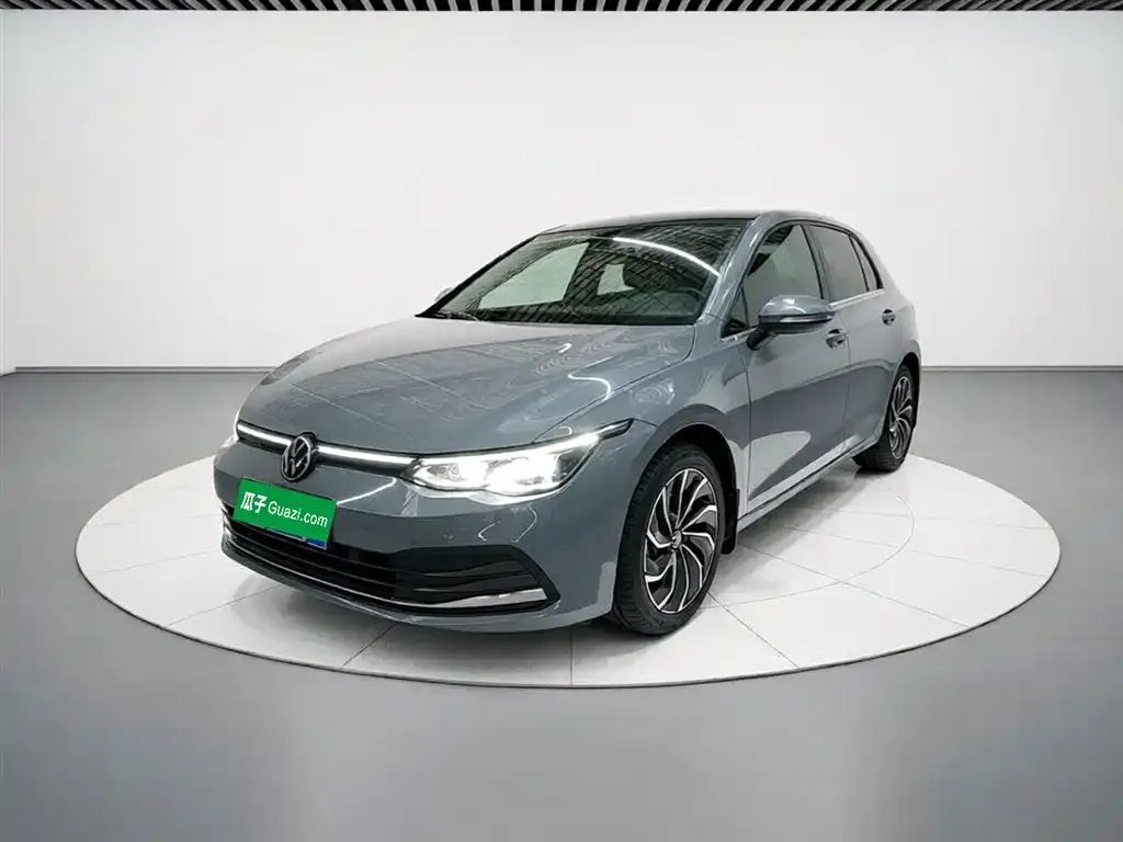 Volkswagen Golf 2022 из CN, фото 1