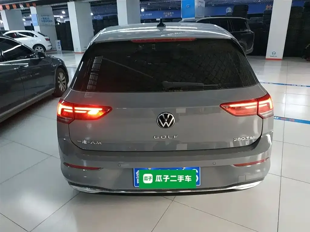 Volkswagen Golf 2022 из CN, фото 6
