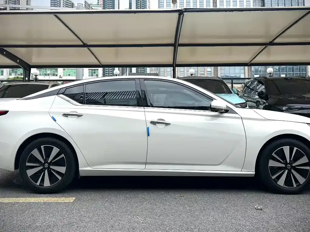 Nissan Teana — фото 3