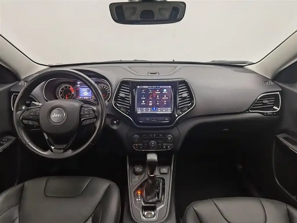 Jeep Cherokee 2021 из CN, фото 8
