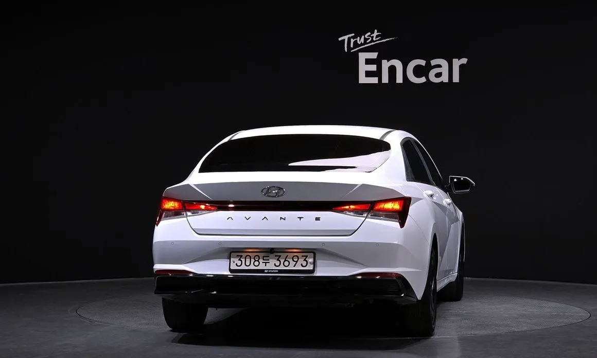Hyundai AVANTE — фото 7