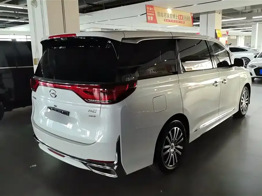 GAC Motor Trumpchi M8 — фото 9