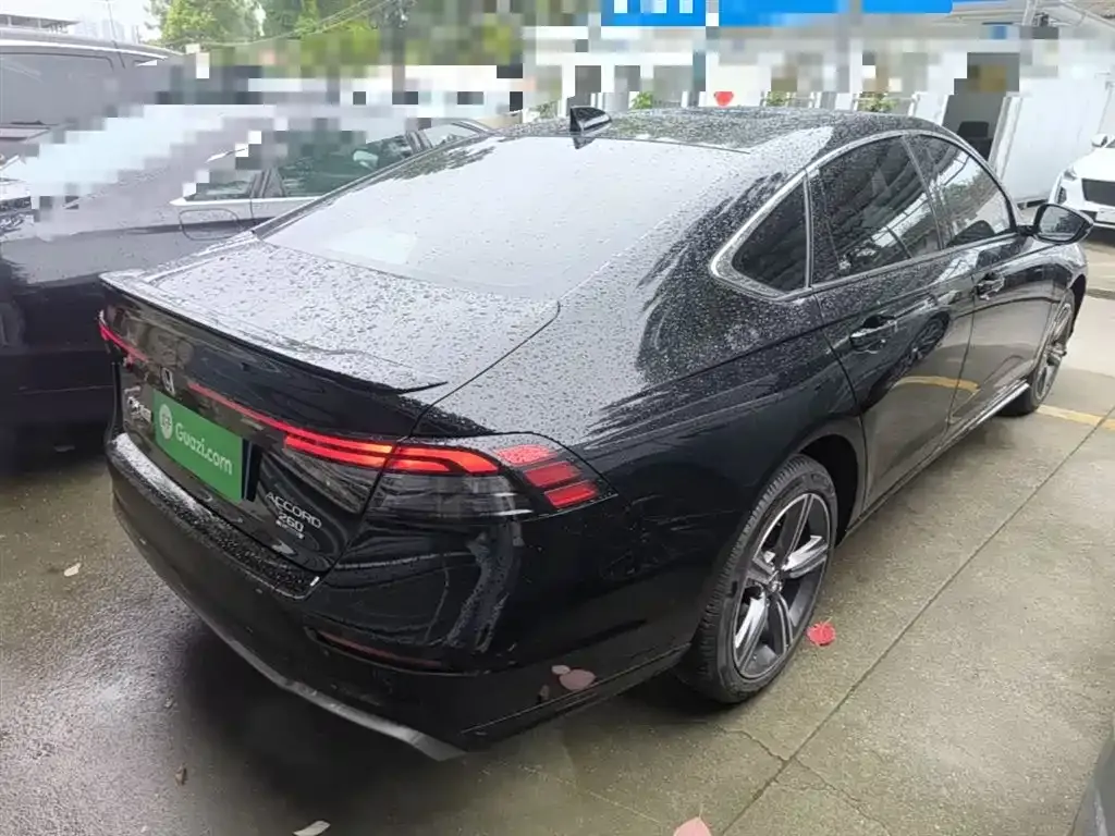 Honda Accord — фото 5